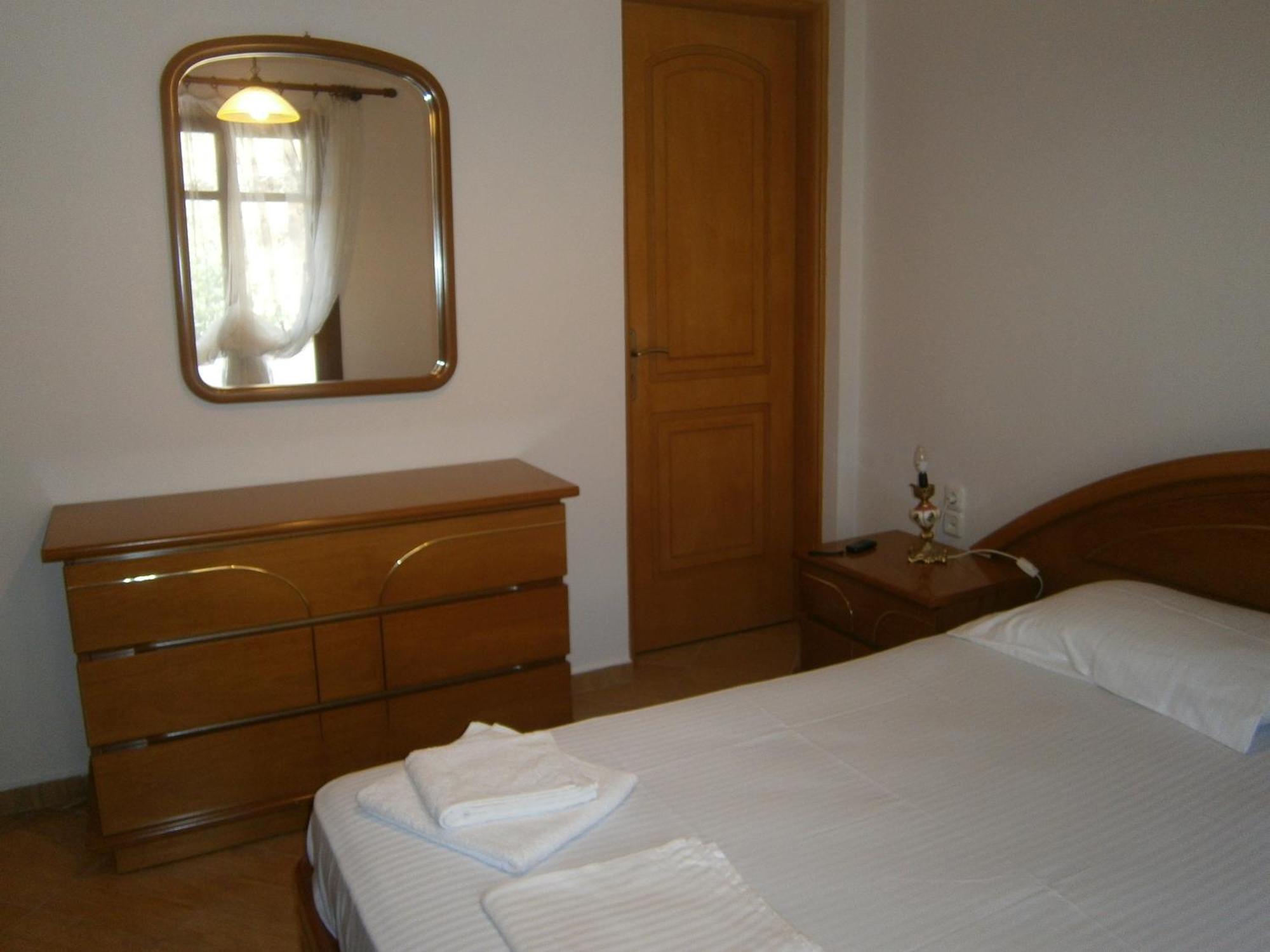 Moraki Apartment Episkopion  Esterno foto